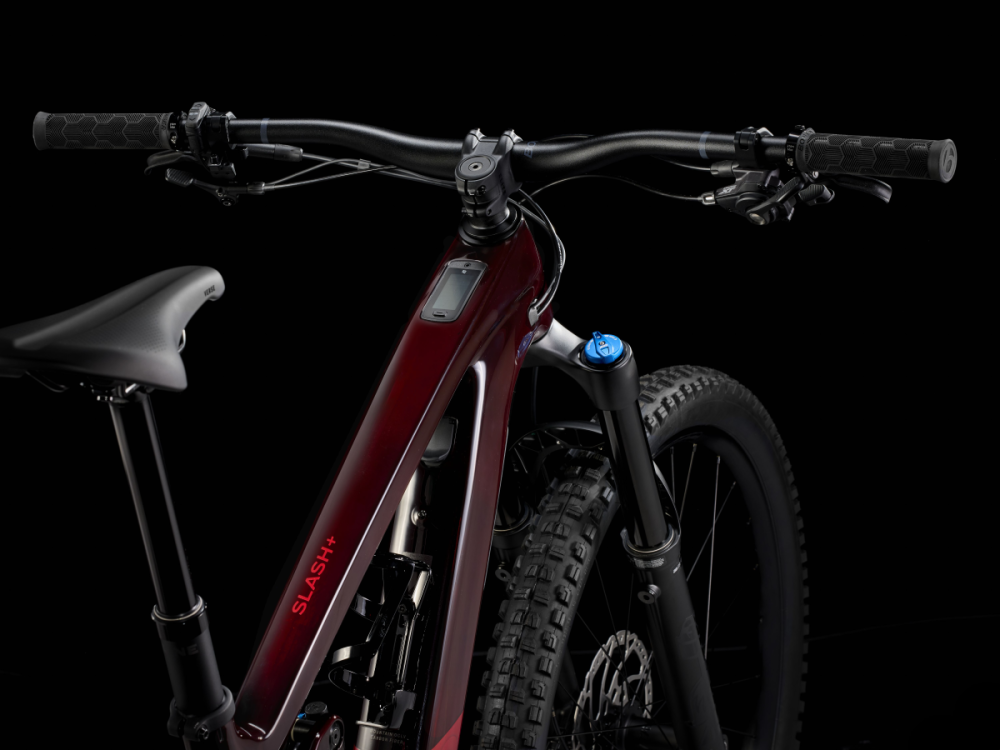 TREK Slash+ 9.7 EU L Red Smoke