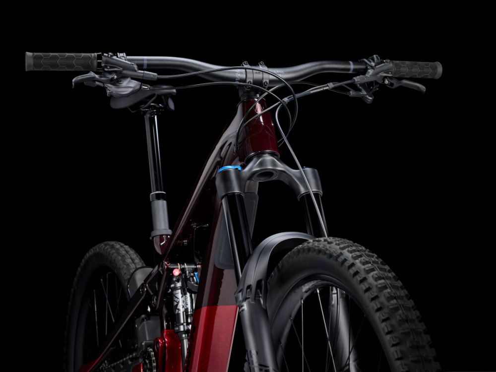 TREK Slash+ 9.7 EU L Red Smoke