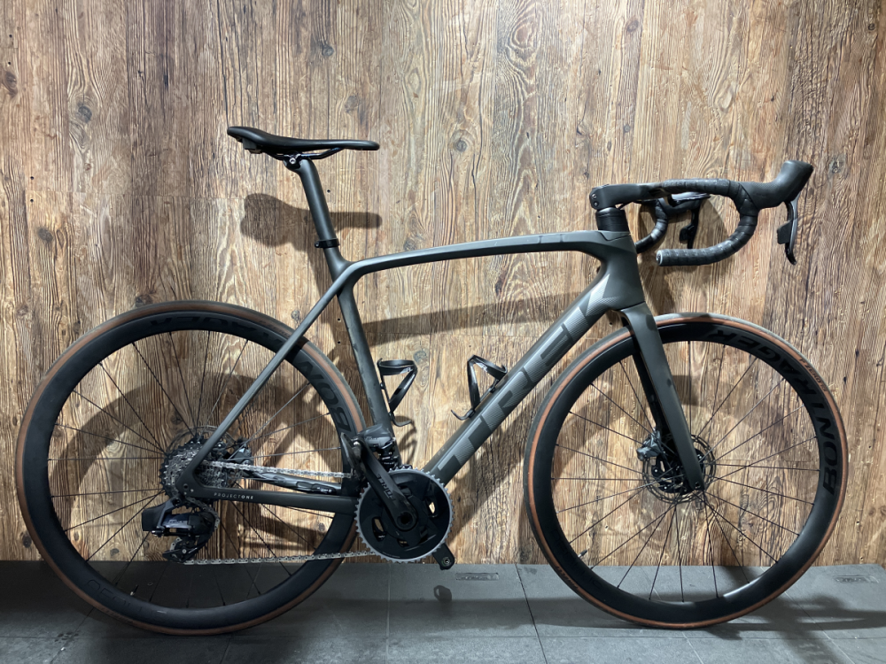 Trek Emonda SLR 7 AXS